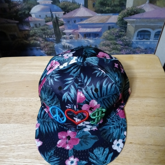 🧢⛵PEACE.LOVE.$$$ CAP⚾⚽🏈🏀🎮 - Picture 13 of 16